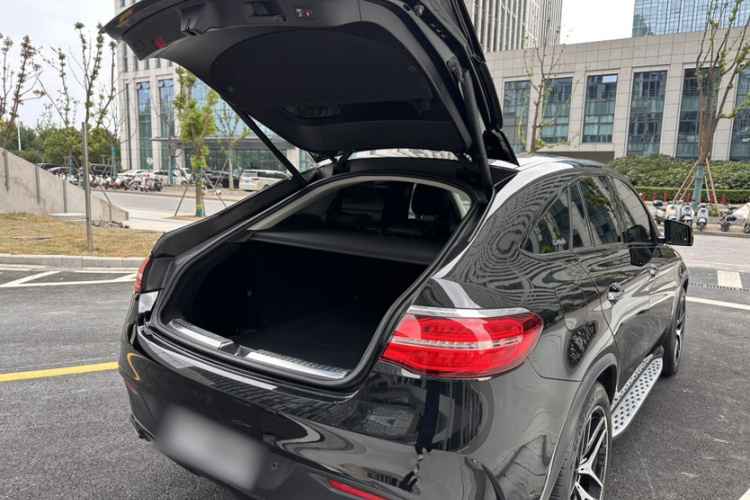 Mercedes-Benz GLE Coupe AMG 2017 #37 Mercedes-Benz GLE Coupe AMG 2017 car image #37