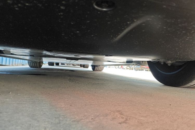 特斯拉 Model Y L 2025 汽车图片 #37