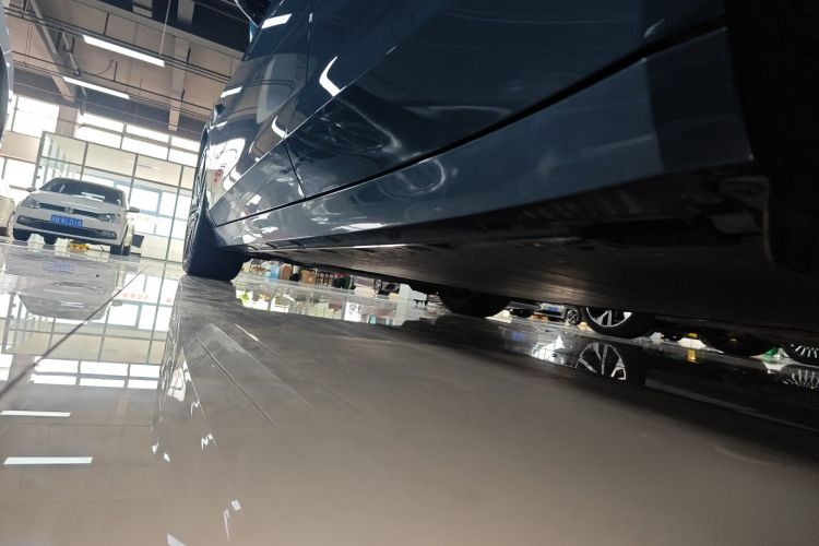 Lynk & Co 2024 immagine di auto #37