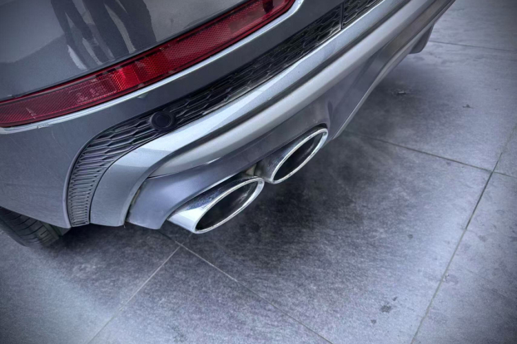 Audi Q8 2019 car image #37