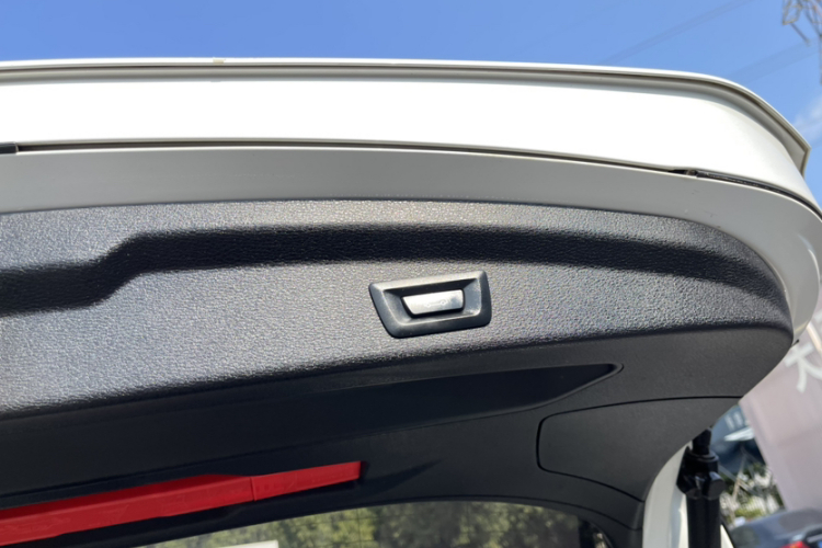 BMW X2 2020 immagine di auto #37