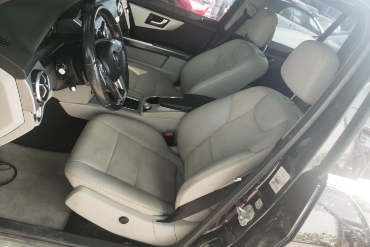 Mercedes-Benz GLK Class 2015 car image #37