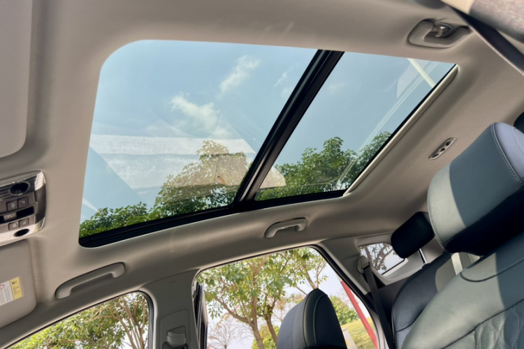 起亚 狮铂拓界 2022 汽车图片 #37