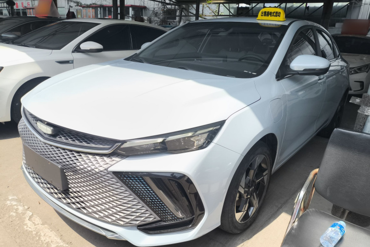 GEELY Emgrand L HiP 2022 изображение автомобиля #2