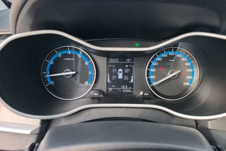 GEELY Emgrand 2021 immagine di auto #12