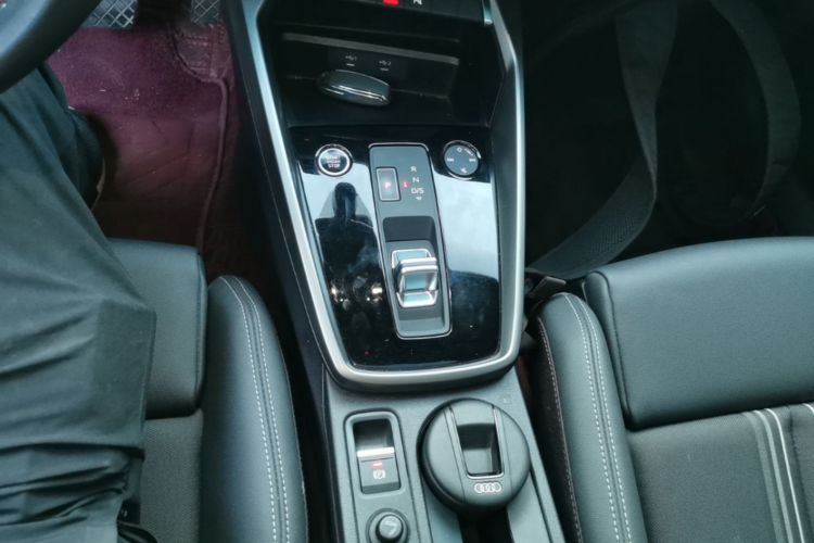 Audi A3 2022 car image #14