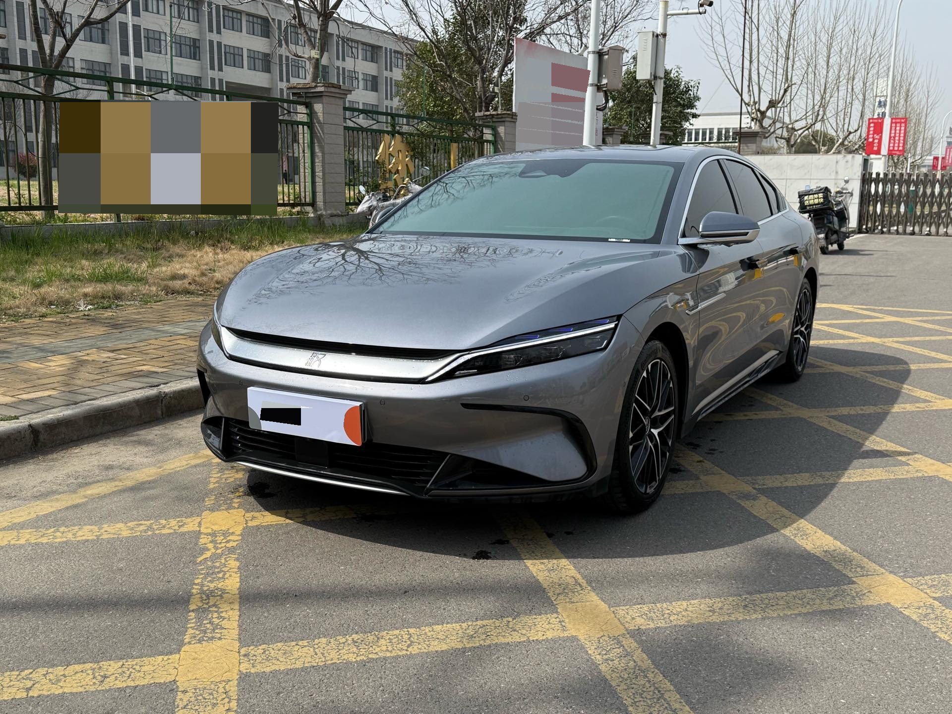 BYD Han 2025 car image 