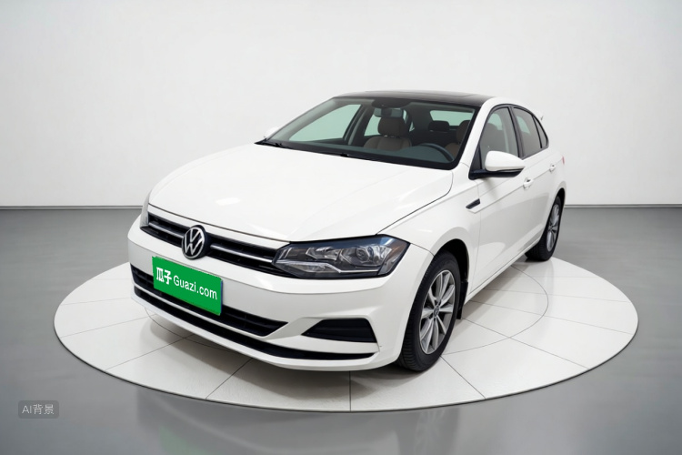 Volkswagen Polo 2022 car image #2