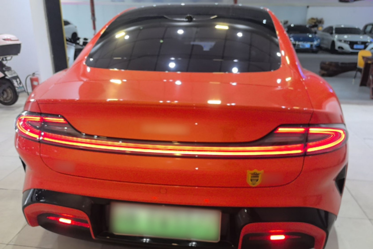 MI SU7 2025 car image #6
