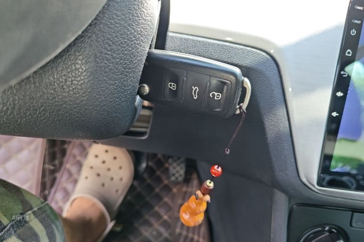 Volkswagen Lavida 2017 car image #10
