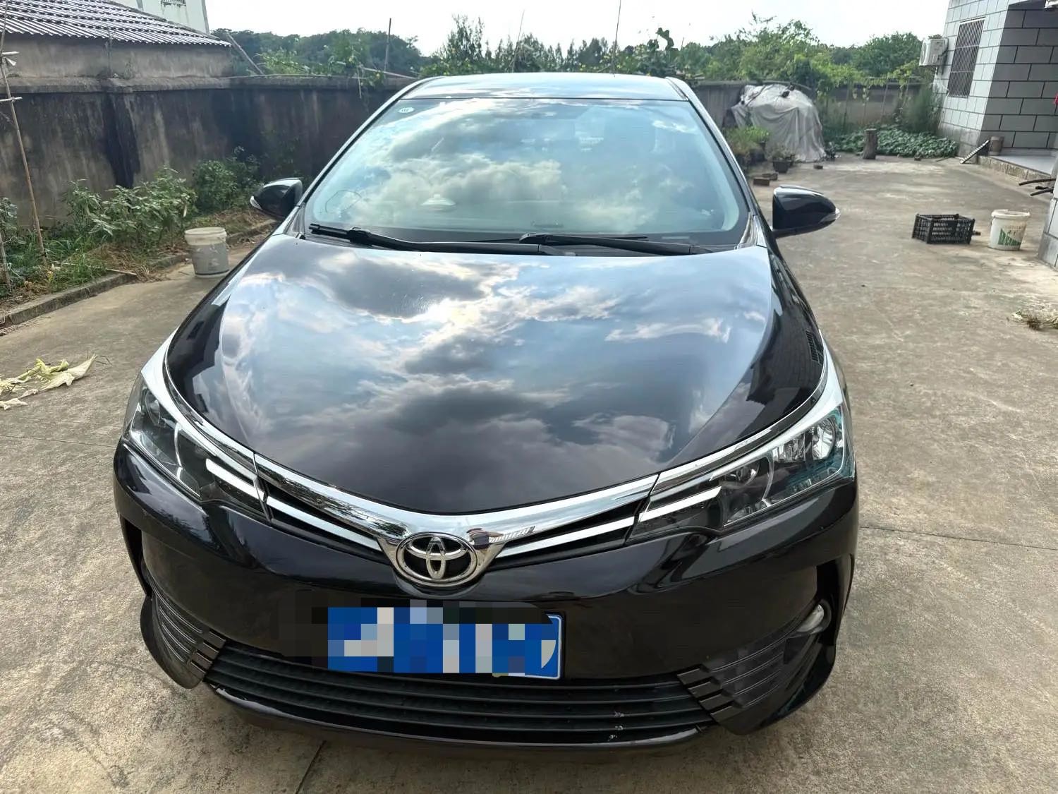 Toyota Corolla 2017 car image #2