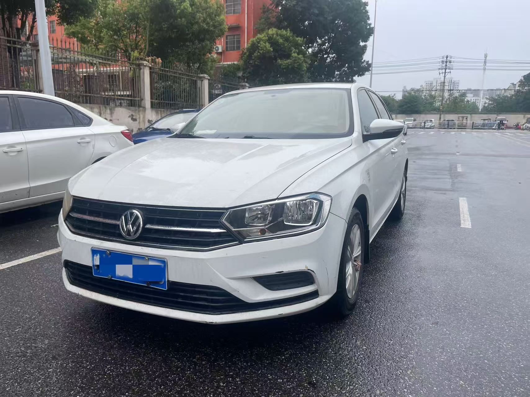 Volkswagen Bora 2018 car image 