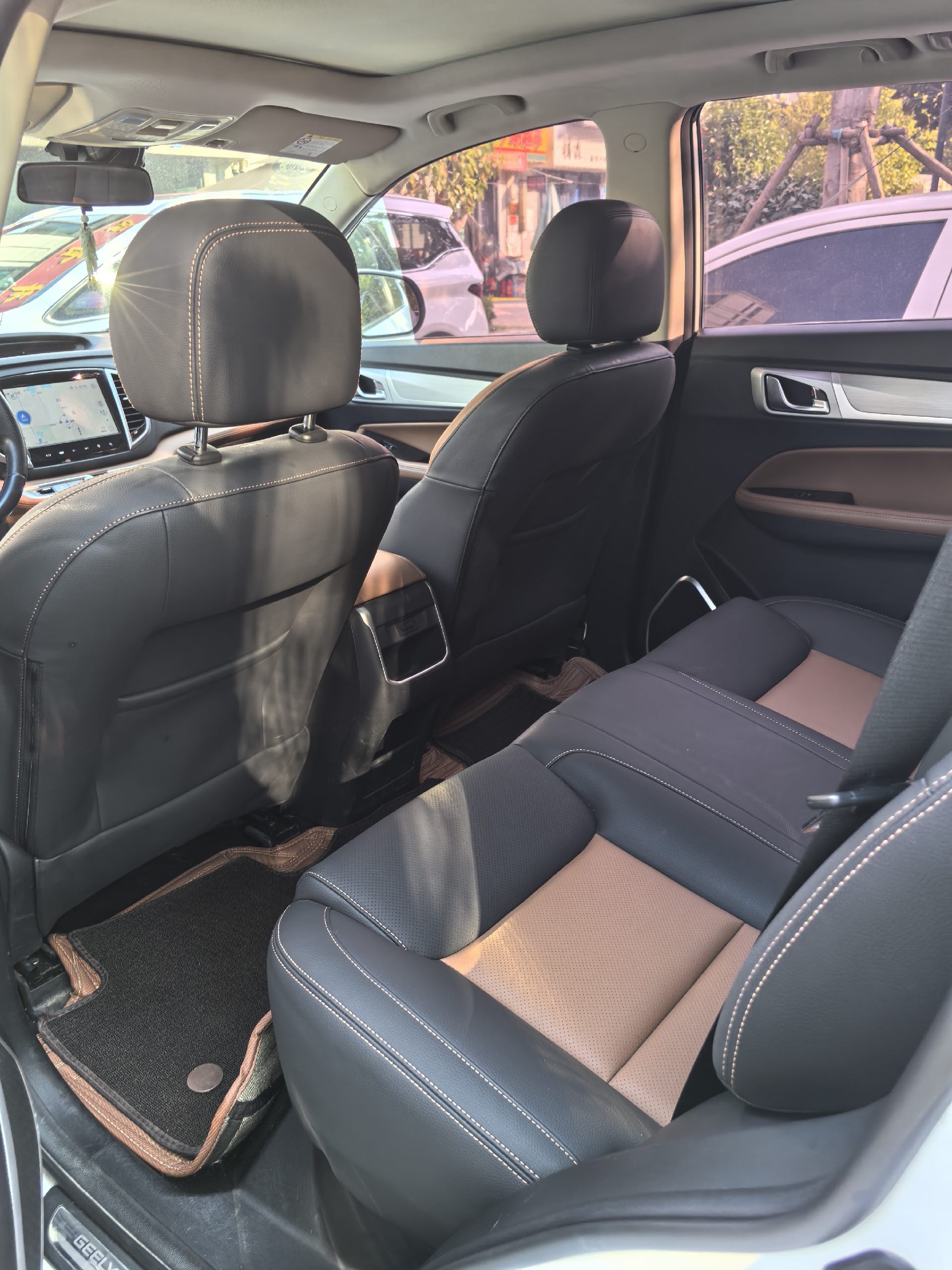 GEELY Vision X6 2018 image de voiture #5