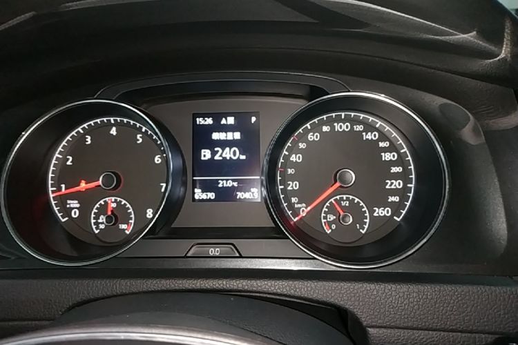 Volkswagen Golf 2019 #12 Volkswagen Golf 2019 car image #12