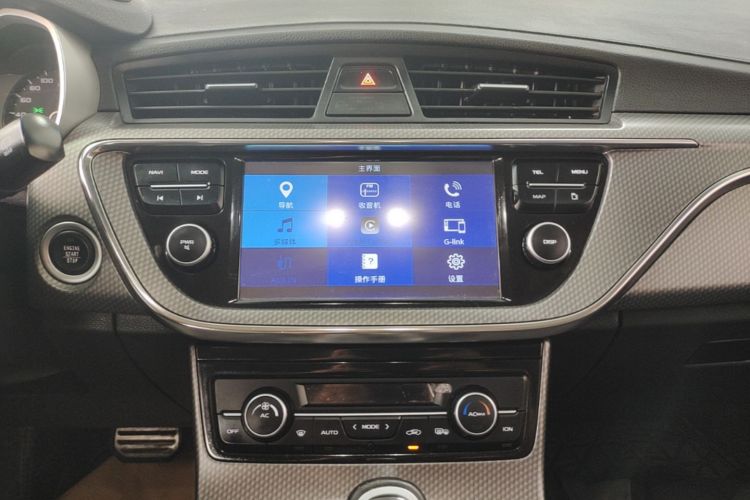 GEELY Emgrand GS 2018 car image #13