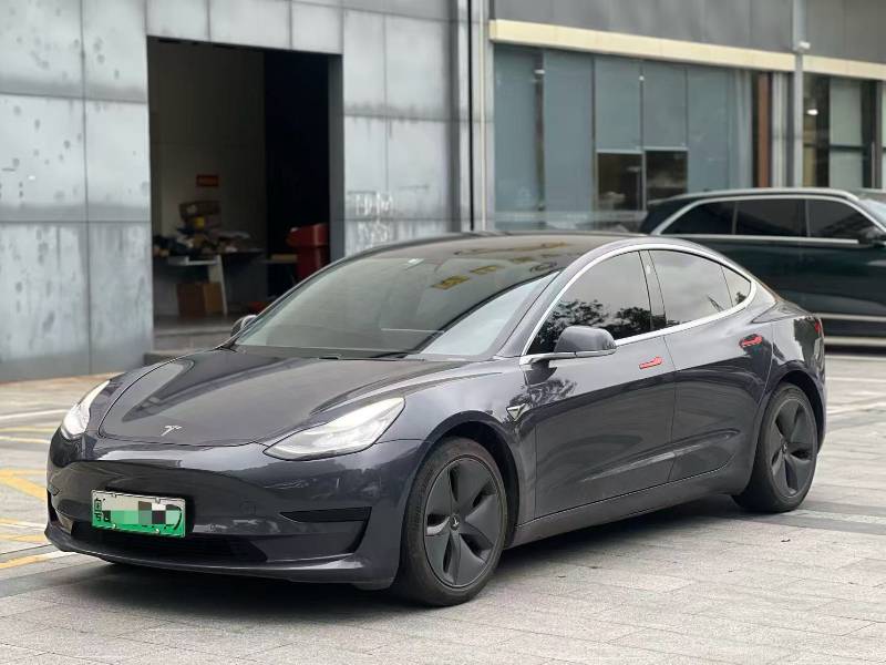 Tesla Model 3 2020 car image 