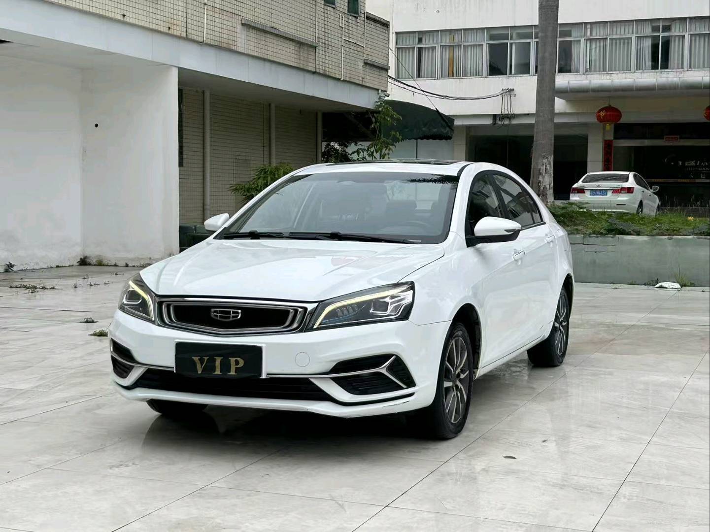 GEELY Emgrand 2019 car image 