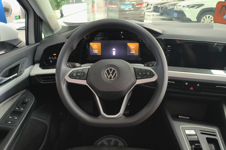 Volkswagen Golf 2023 #15 Volkswagen Golf 2023 car image #15