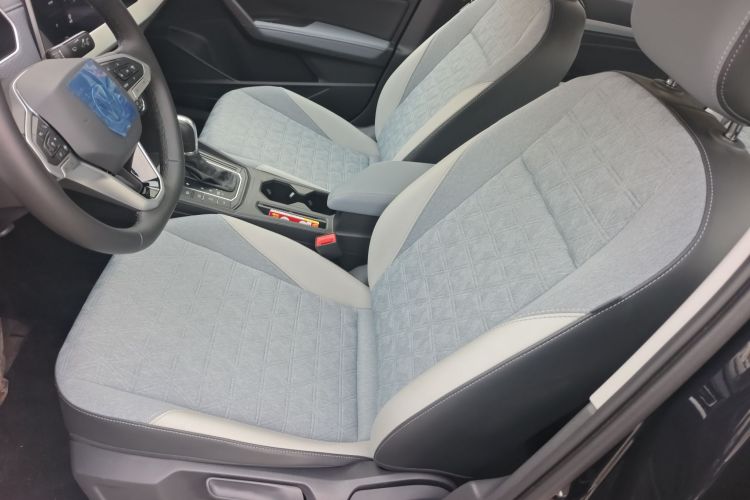 Volkswagen Lavida 2026 car image #19