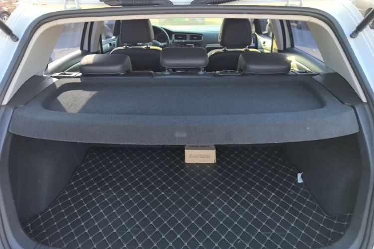Volkswagen Golf 2019 #19 Volkswagen Golf 2019 car image #19