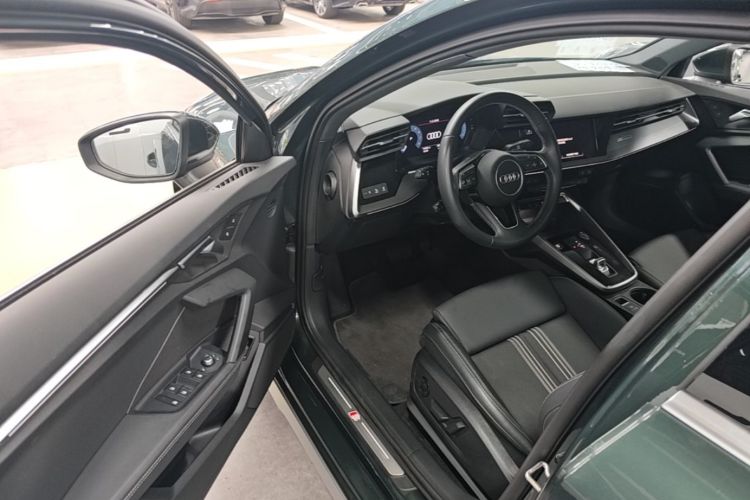 Audi A3 2024 car image #16