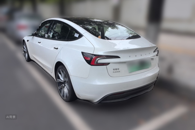 Tesla Model 3 2025 car image #5