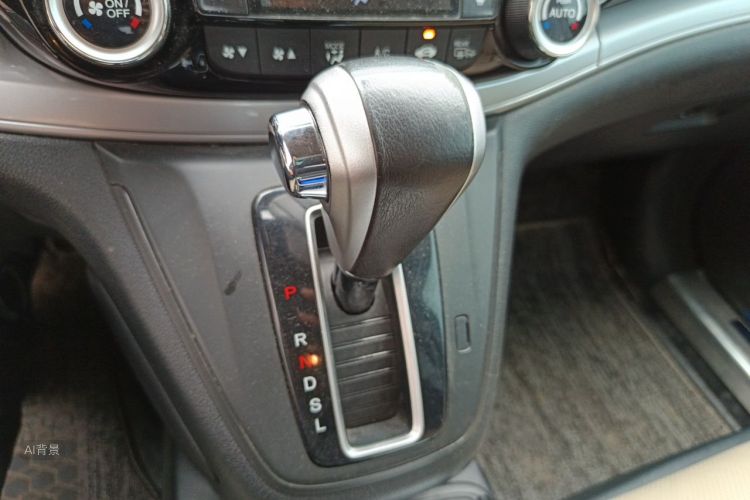 Honda CR-V 2015 car image #16