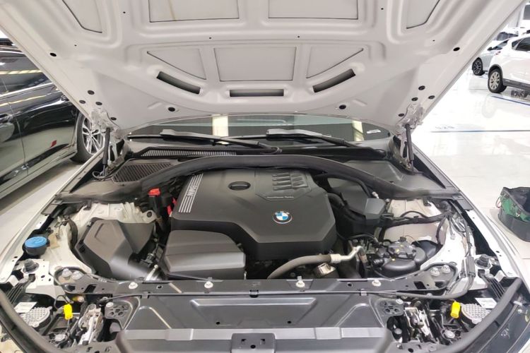 BMW 3 Series 2022 #20 BMW 3 Series 2022 car image #20