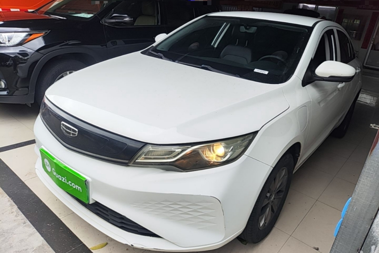 GEELY Emgrand New Energy 2022 #2 GEELY Emgrand New Energy 2022 car image #2