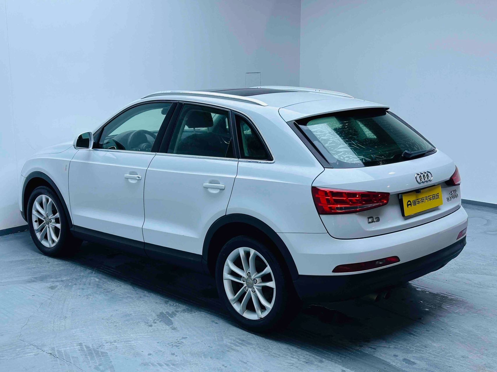 Audi Q3 2015 immagine di auto #7