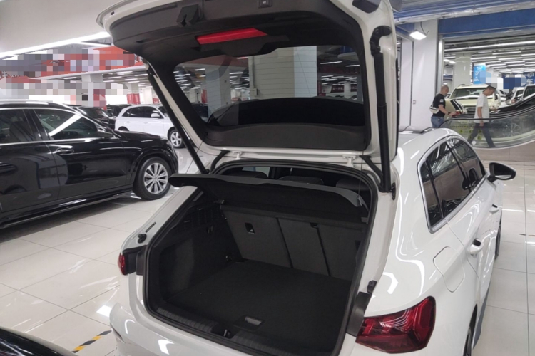 Audi A3 2024 immagine di auto #19