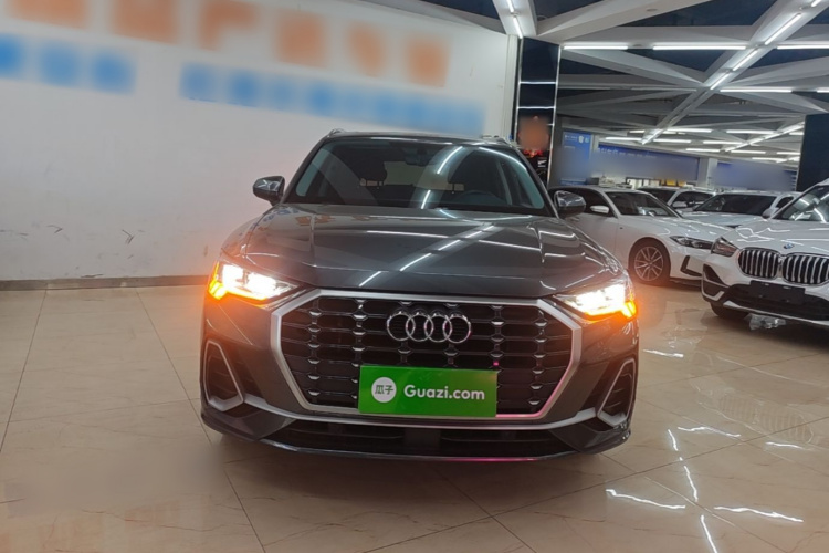 Audi Q3 2023 #3 Audi Q3 2023 car image #3
