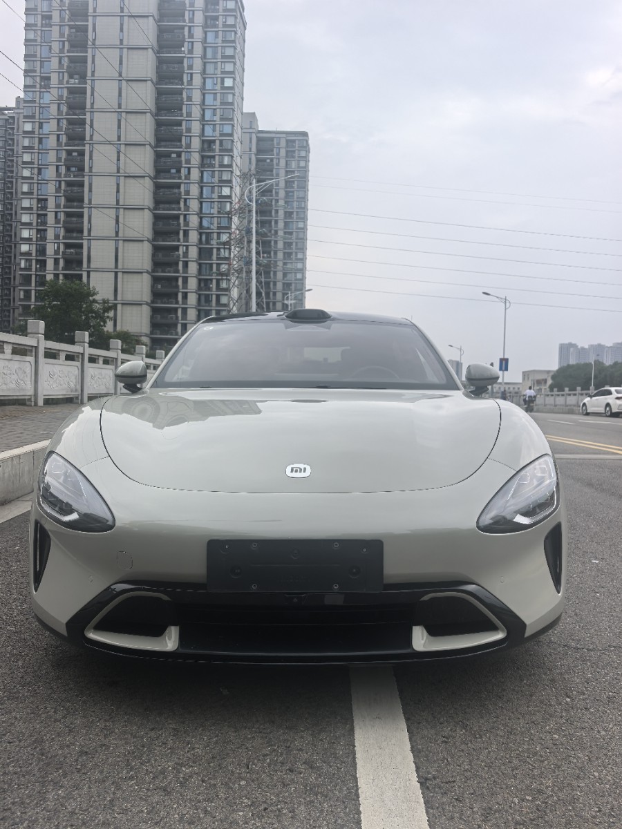 MI SU7 2025 MI SU7 2025 car image