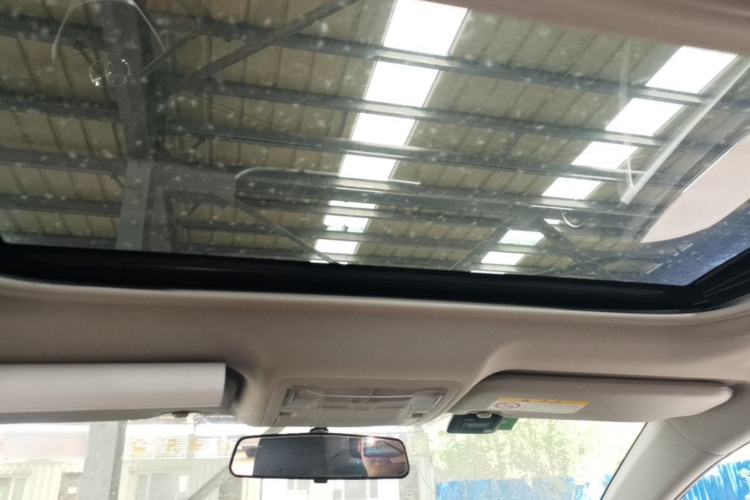 Toyota Corolla 2018 car image #18