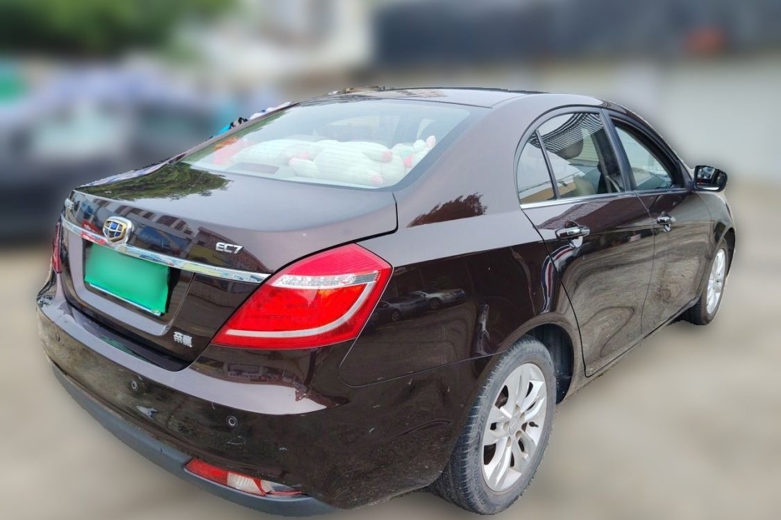 GEELY Emgrand 2015 car image #4