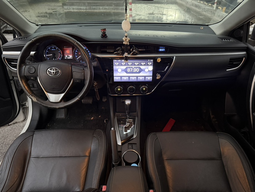 Toyota Corolla 2015 car image #7