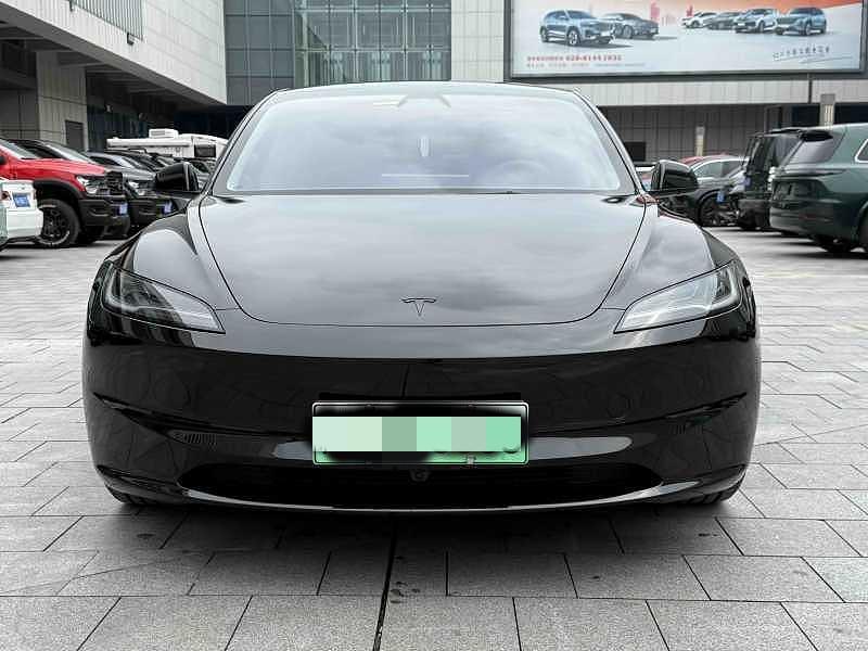 Tesla Model 3 2026 #2 Tesla Model 3 2026 car image #2