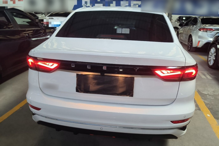 GEELY Emgrand 2024 car image #6
