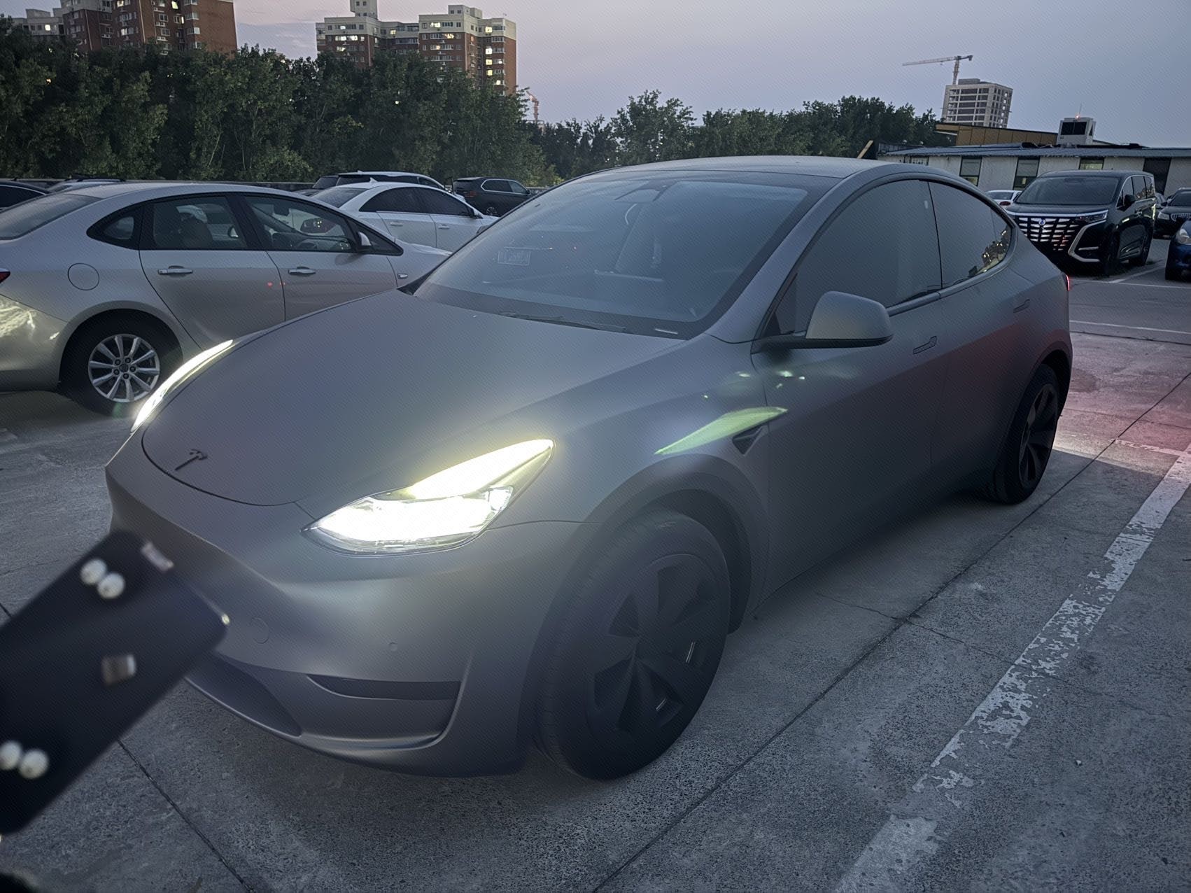 Tesla Model Y 2023 Tesla Model Y 2023 car image