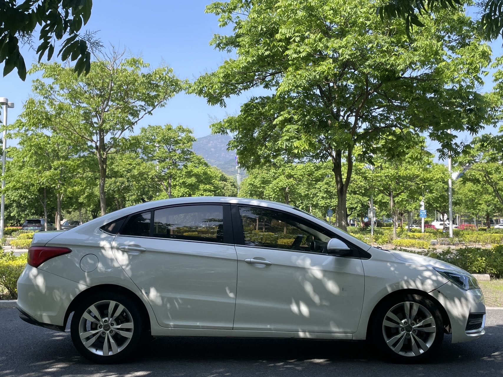 Chery Arrizo 5 2018 #11 Chery Arrizo 5 2018 car image #11