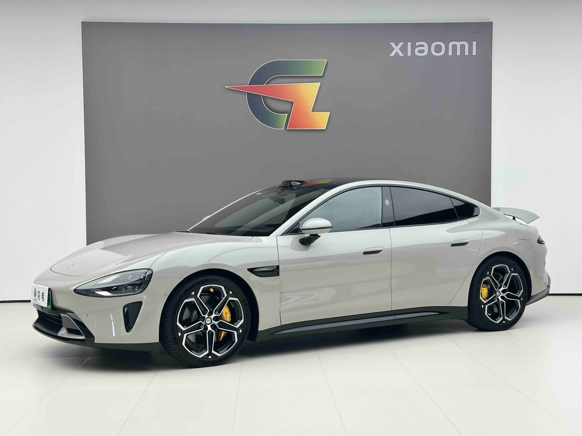 MI SU7 2024 car image 