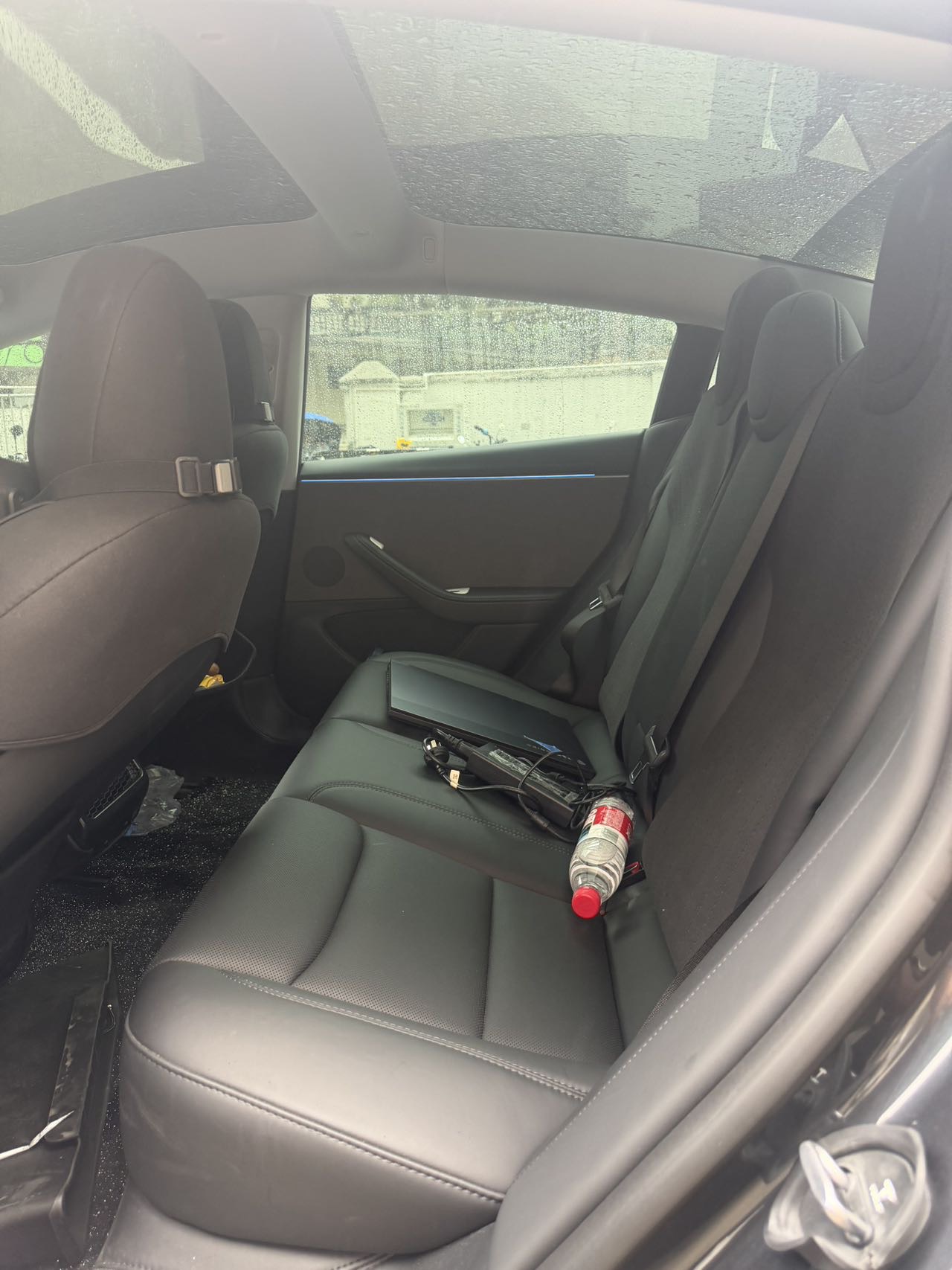 Tesla Model 3 2025 car image #11