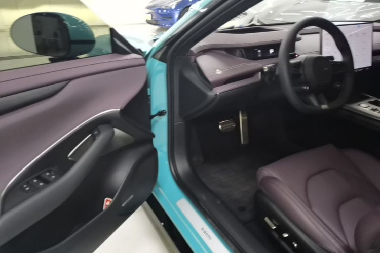 MI SU7 2024 car image #16