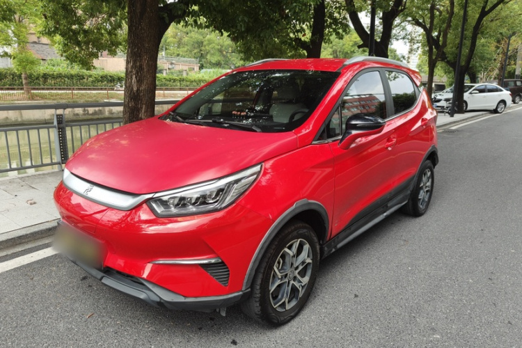 BYD Yuan Pro 2021 #2 BYD Yuan Pro 2021 car image #2