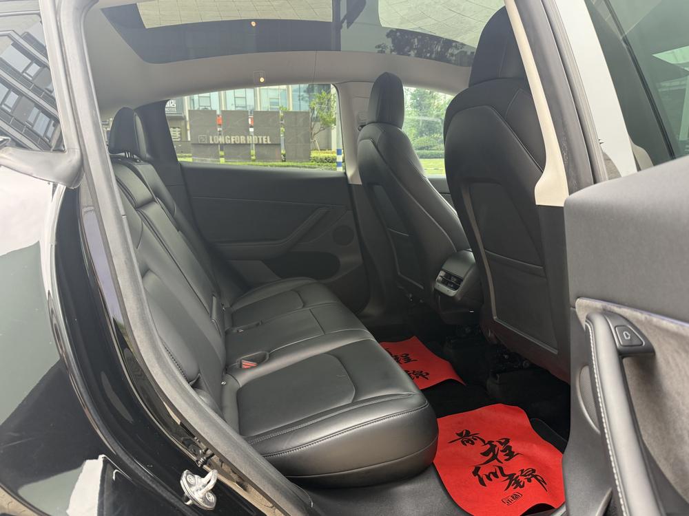 Tesla Model Y 2021 #15 Tesla Model Y 2021 car image #15