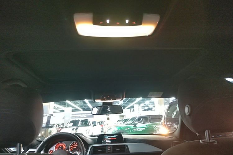 BMW 3 Series 2018 #21 BMW 3 Series 2018 car image #21