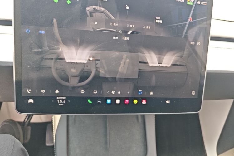 Tesla Model Y 2023 #13 Tesla Model Y 2023 immagine di auto #13