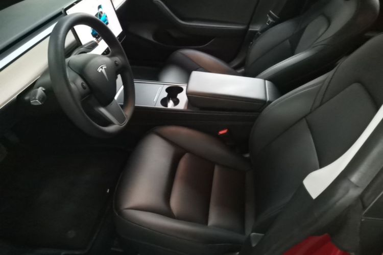 Tesla Model 3 2023 car image #15