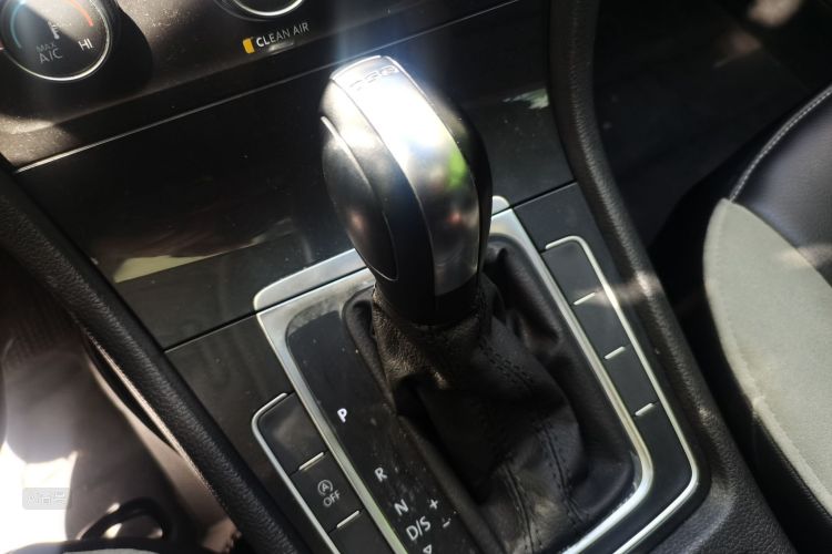 Volkswagen Golf 2019 #16 Volkswagen Golf 2019 car image #16