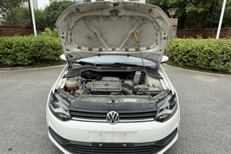 Volkswagen Polo 2019 #4 Volkswagen Polo 2019 car image #4